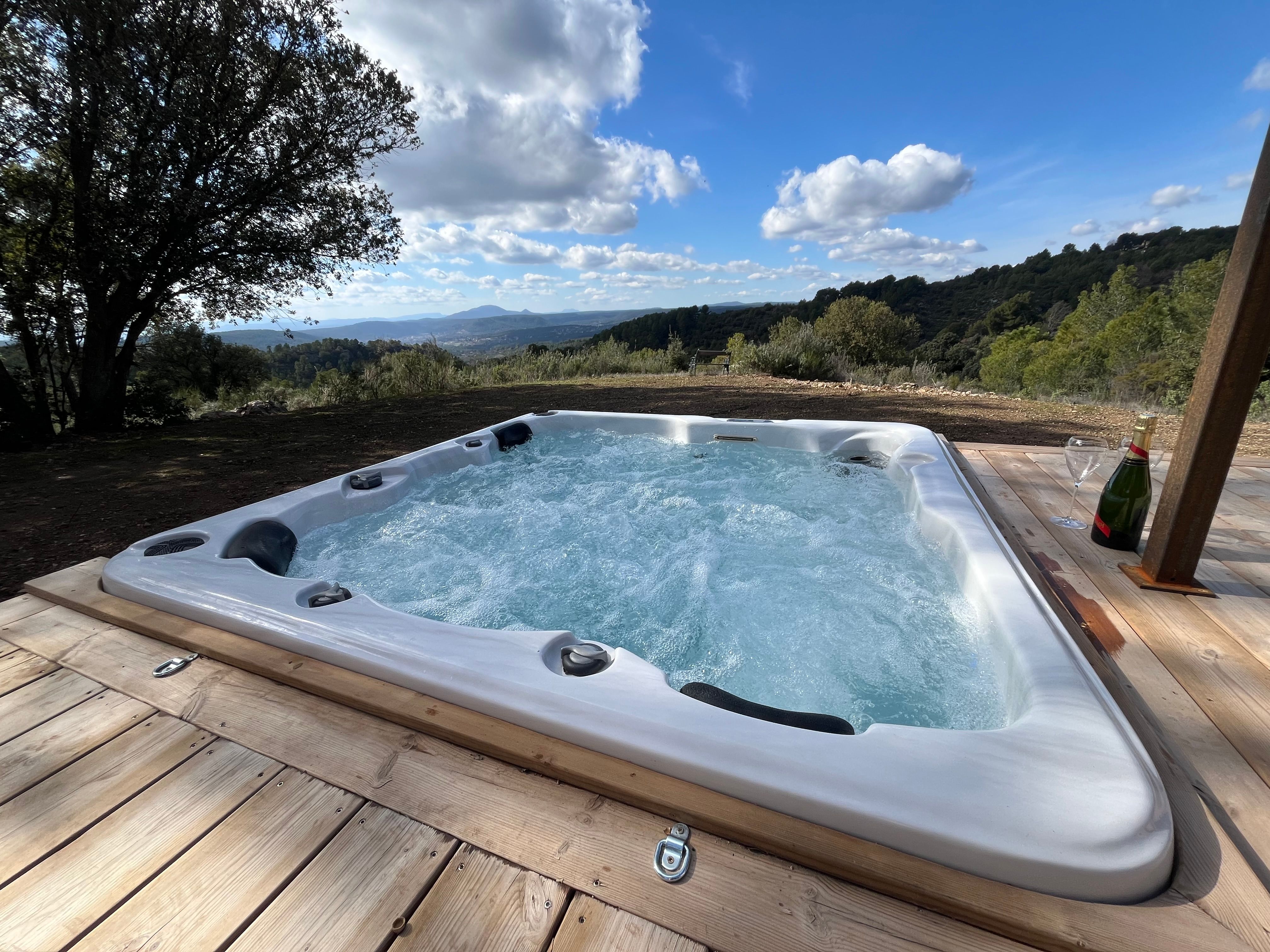 Jacuzzi